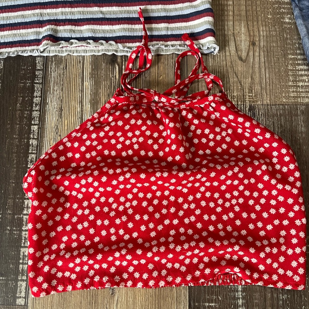 Juniors summer top bundle - Picture 6 of 8